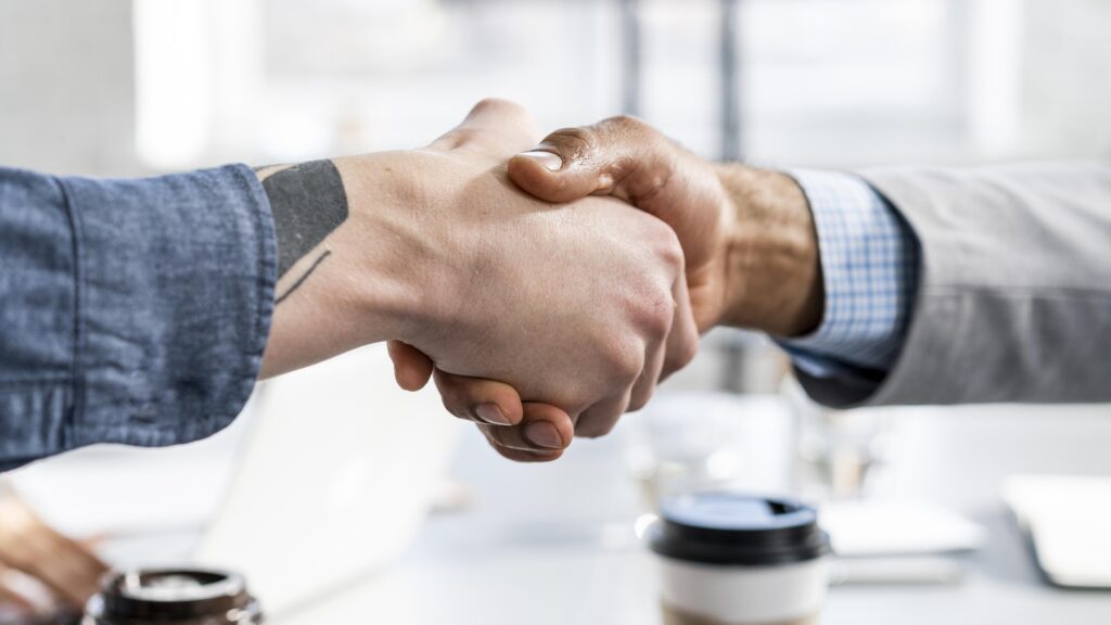 gens d affaires travaillant ensemble gens d affaires travaillant ensemble